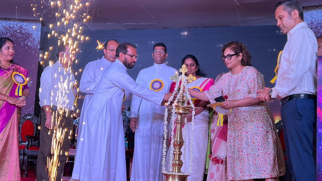 Annual Day - Silver  Sparkle