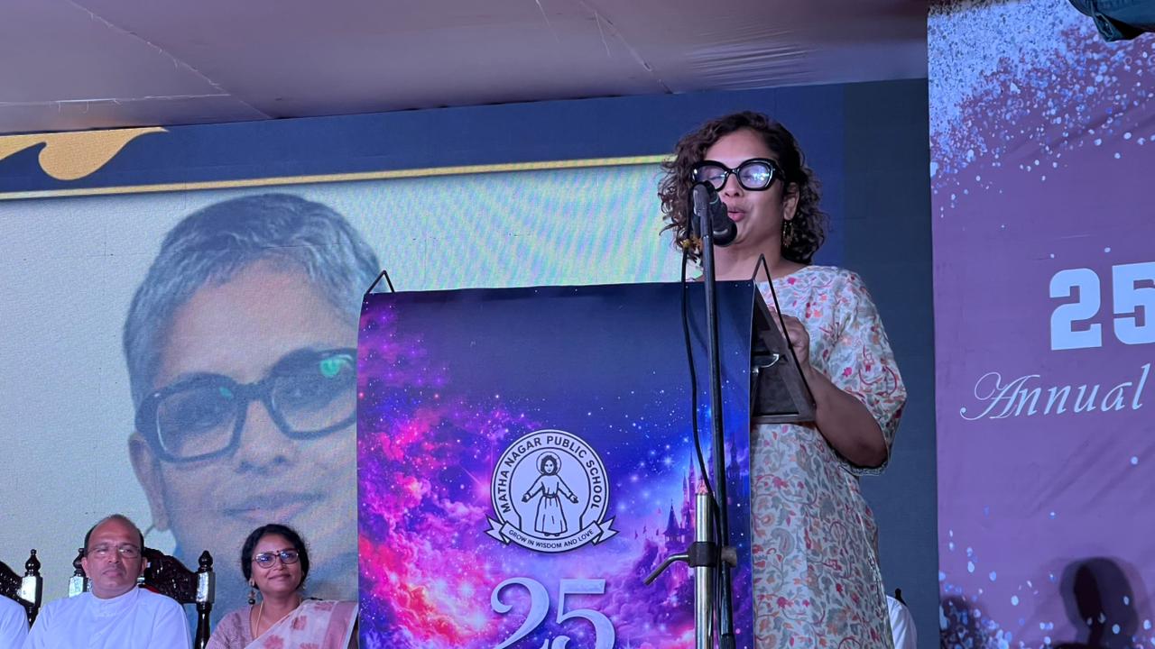 Annual Day - Silver  Sparkle